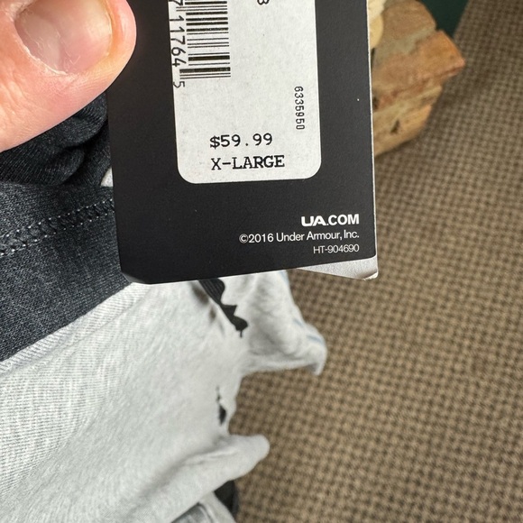 Under Armour Minnesota Gophers Zip Up Sweatshirt - Picture 4 of 4